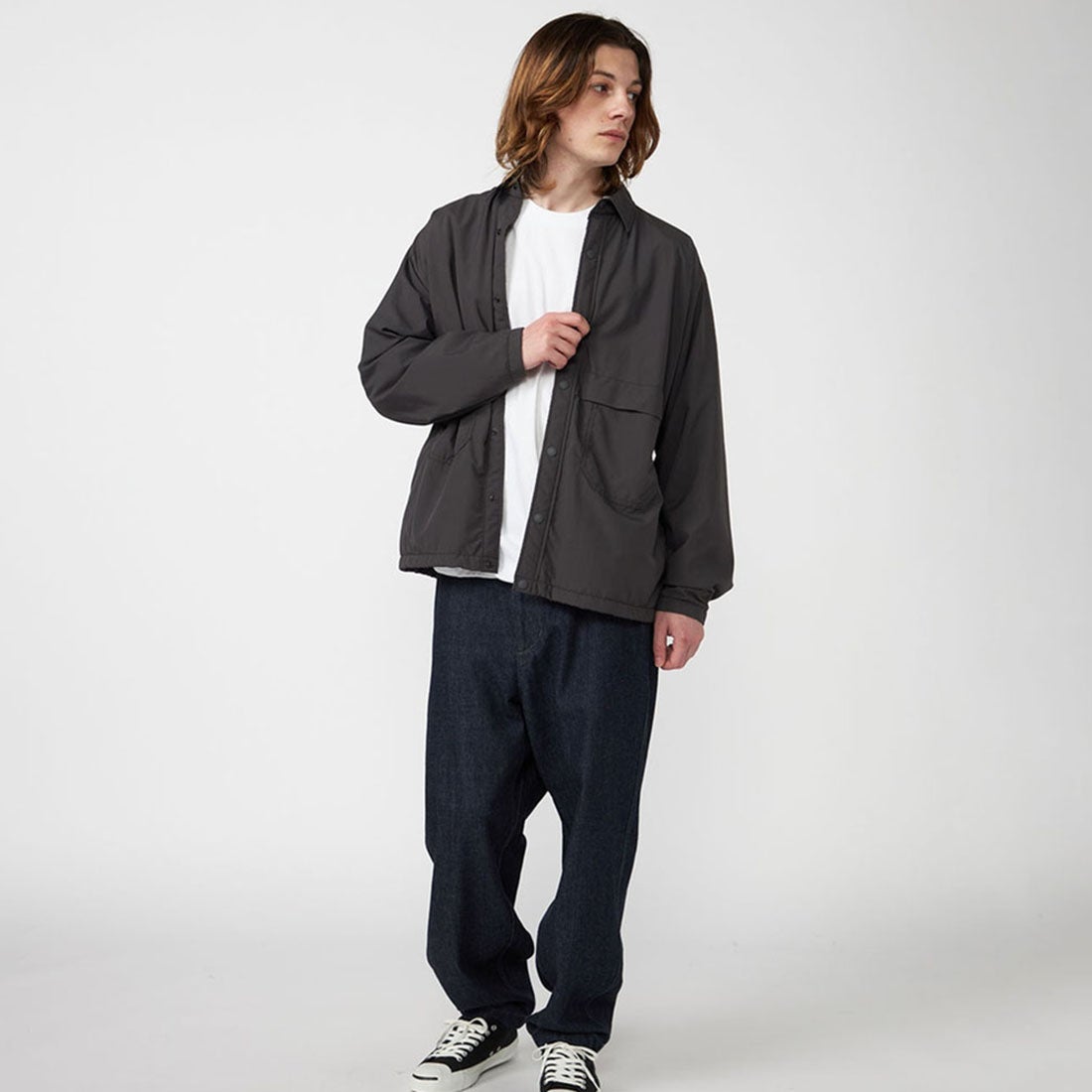 THE NORTH FACE PURPLE LABEL [ザ ノースフェイス パープルレーベル] デニムワイドテーパード フィールドパンツ [N25FC068] ID INDIGO &&モデル身長：179cm 着用サイズ：32&&