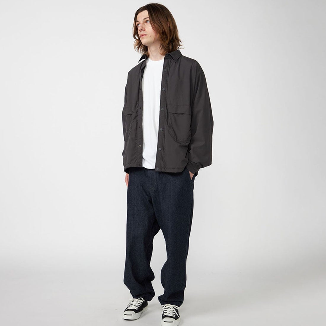 THE NORTH FACE PURPLE LABEL [ザ ノースフェイス パープルレーベル] デニムワイドテーパード フィールドパンツ [N25FC068] ID INDIGO &&モデル身長：179cm 着用サイズ：32&&