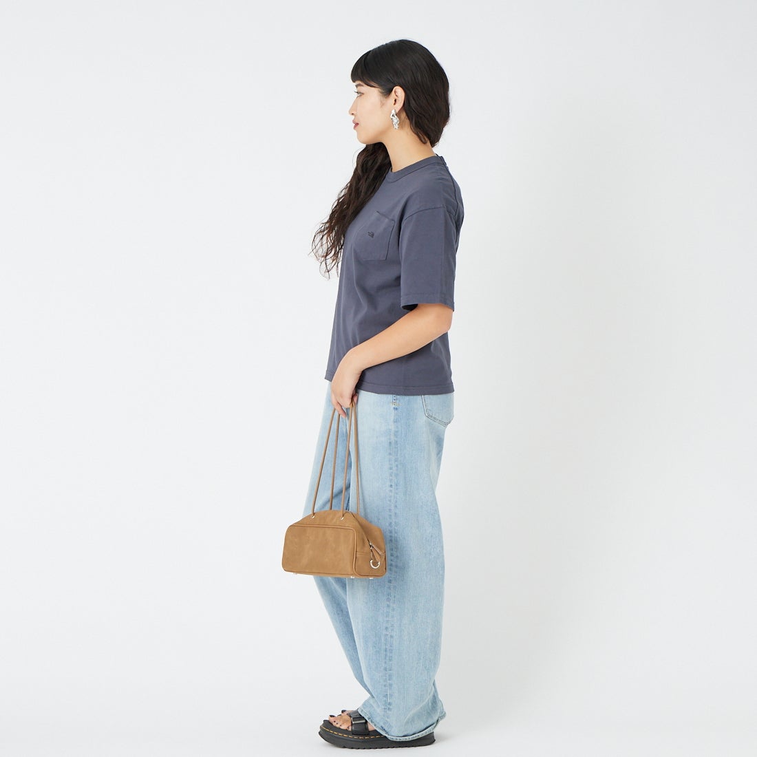 THE NORTH FACE PURPLE LABEL [ザ ノースフェイス パープルレーベル] 8オンスフィールドポケットTシャツ [N25FT064] AH ASPHALT &&モデル身長：162cm 着用サイズ：WS&&