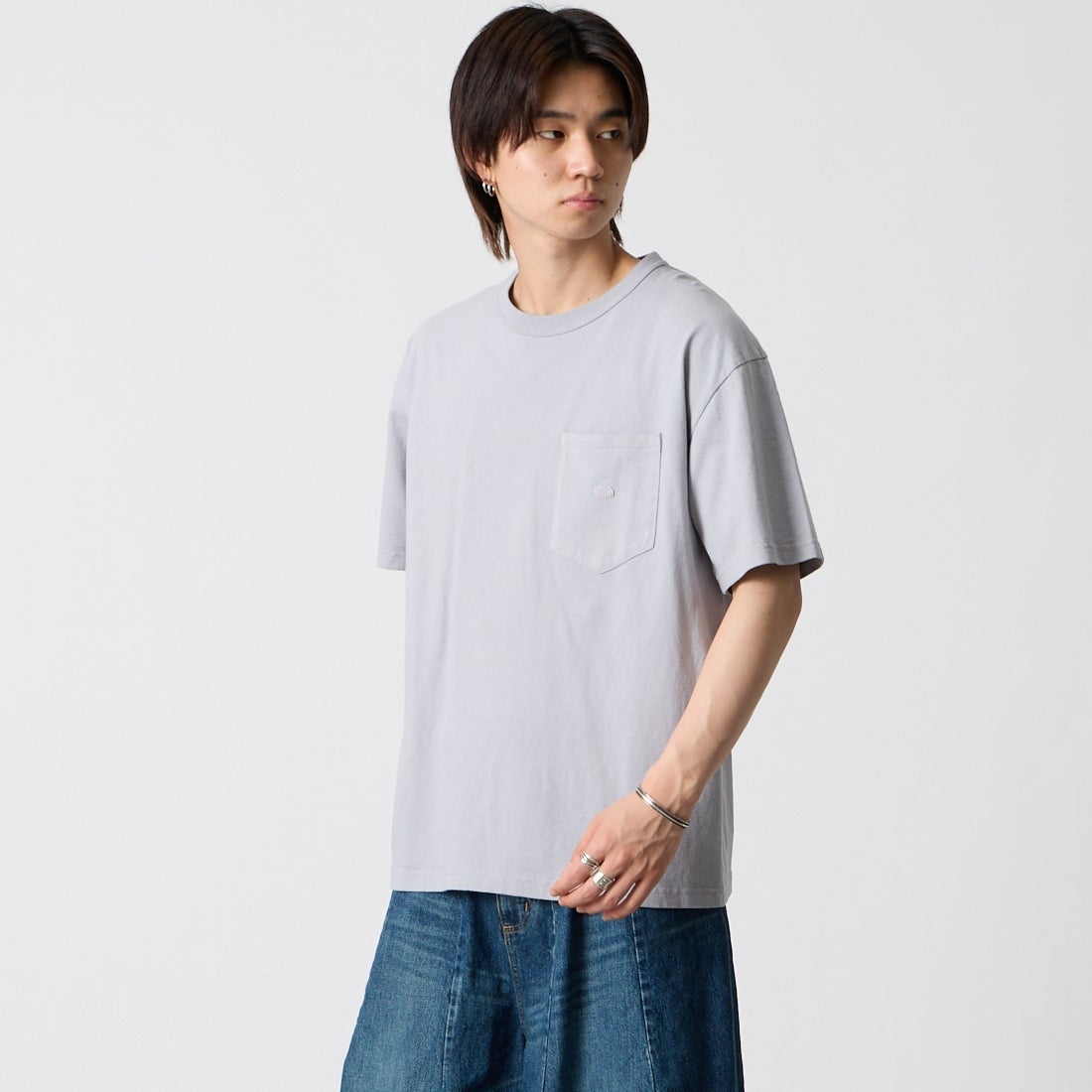 THE NORTH FACE PURPLE LABEL [ザ ノースフェイス パープルレーベル] 8オンスフィールドポケットTシャツ [N25FT064] LH LIGHT G &&モデル身長：177cm 着用サイズ：M&&