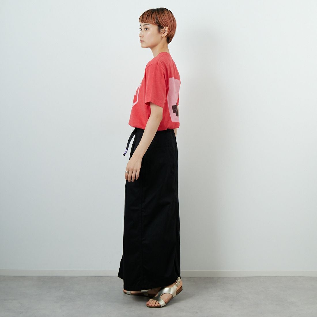 BLUESCENTRIC [ブルースセントリック] ウッドストック ピースロゴTシャツ [BLC1100014] H.RED &&モデル身長：160cm 着用サイズ：M&&