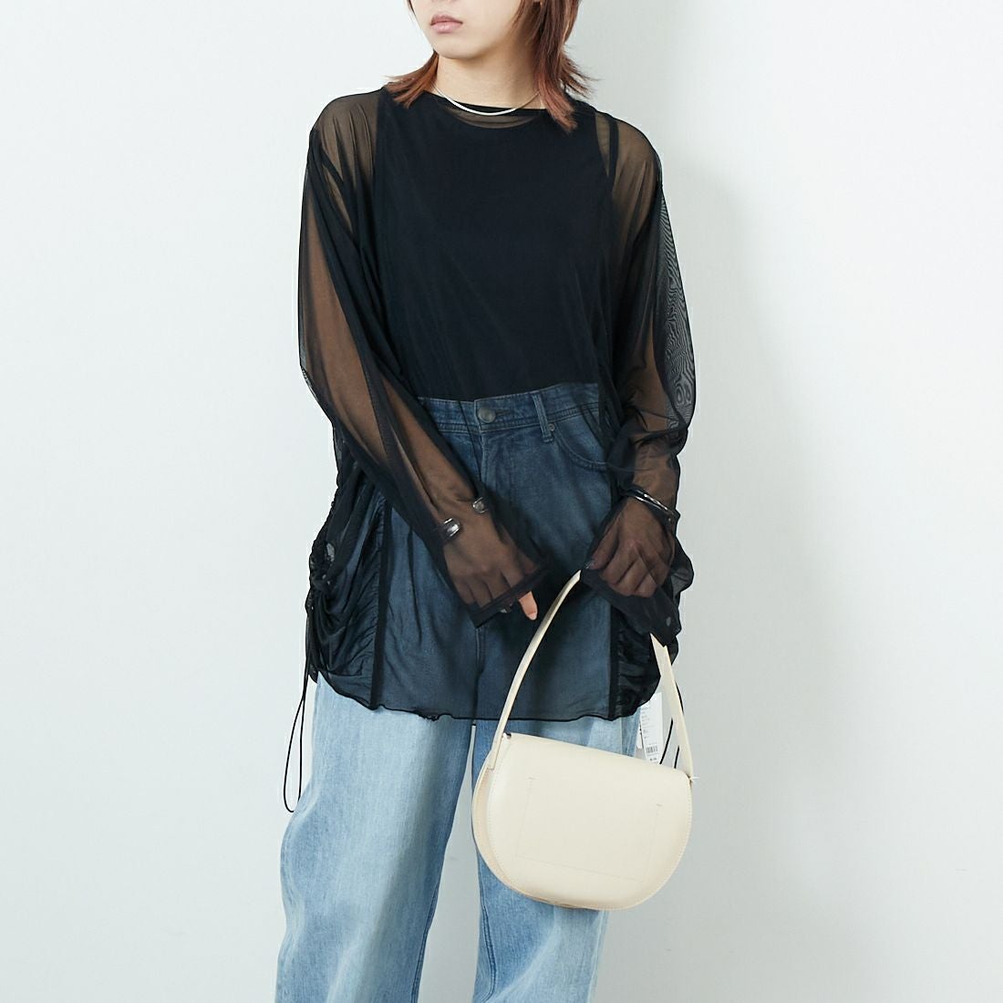 &g'aime [アンジェム] サイドギャザーシアーチュニック [98810-67100] ﾌﾞﾗｯｸ &&モデル身長：167cm 着用サイズ：F&&