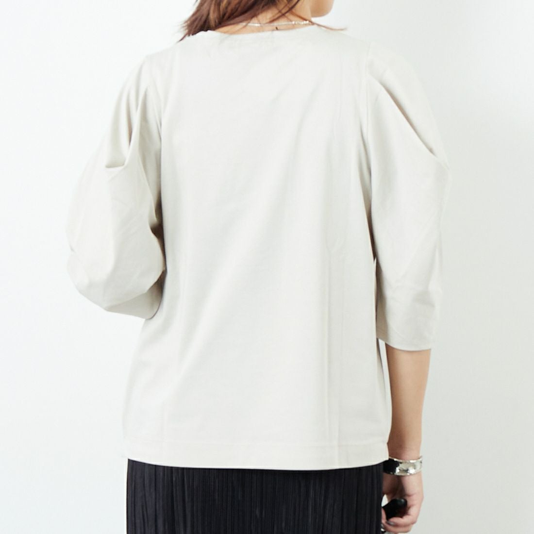 Jf Ready Made [ジェイエフレディメイド] 袖タックデザインプルオーバー [3104106] 714 ｸﾞﾚｰﾍﾞ &&モデル身長：167cm 着用サイズ：F&&