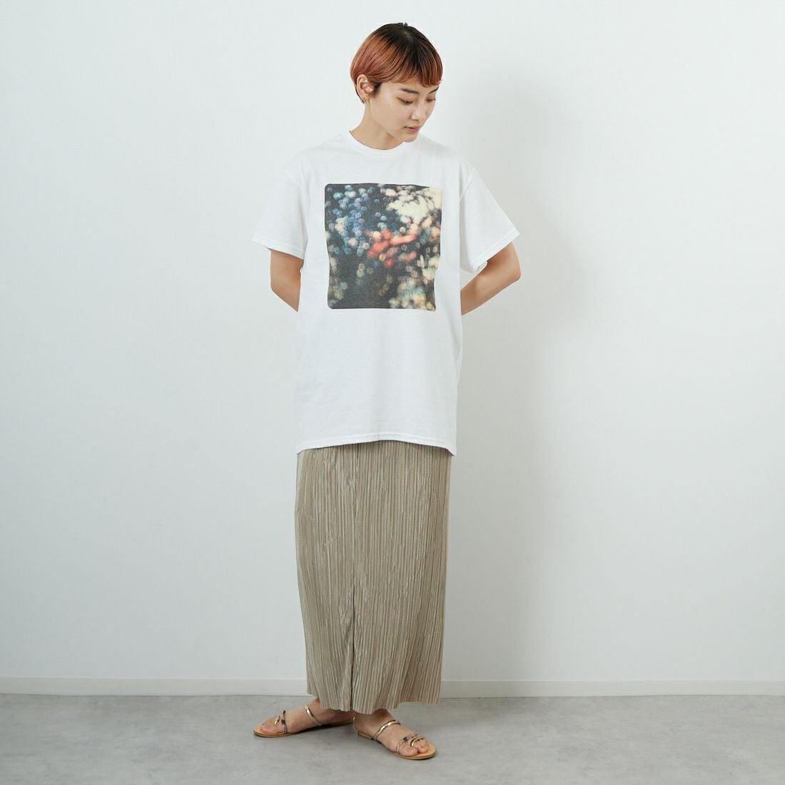 BLUESCENTRIC [ブルースセントリック] ピンクフロイド グラフィックTシャツ [BLC110094000] WHITE &&モデル身長：160cm 着用サイズ：M&&