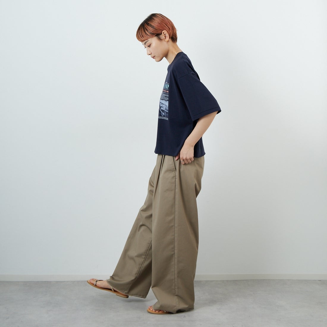 SCREEN STARS [スクリーンスターズ] フォトプリントTシャツ [2522-SSIN2] B NAVY &&モデル身長：160cm 着用サイズ：F&&