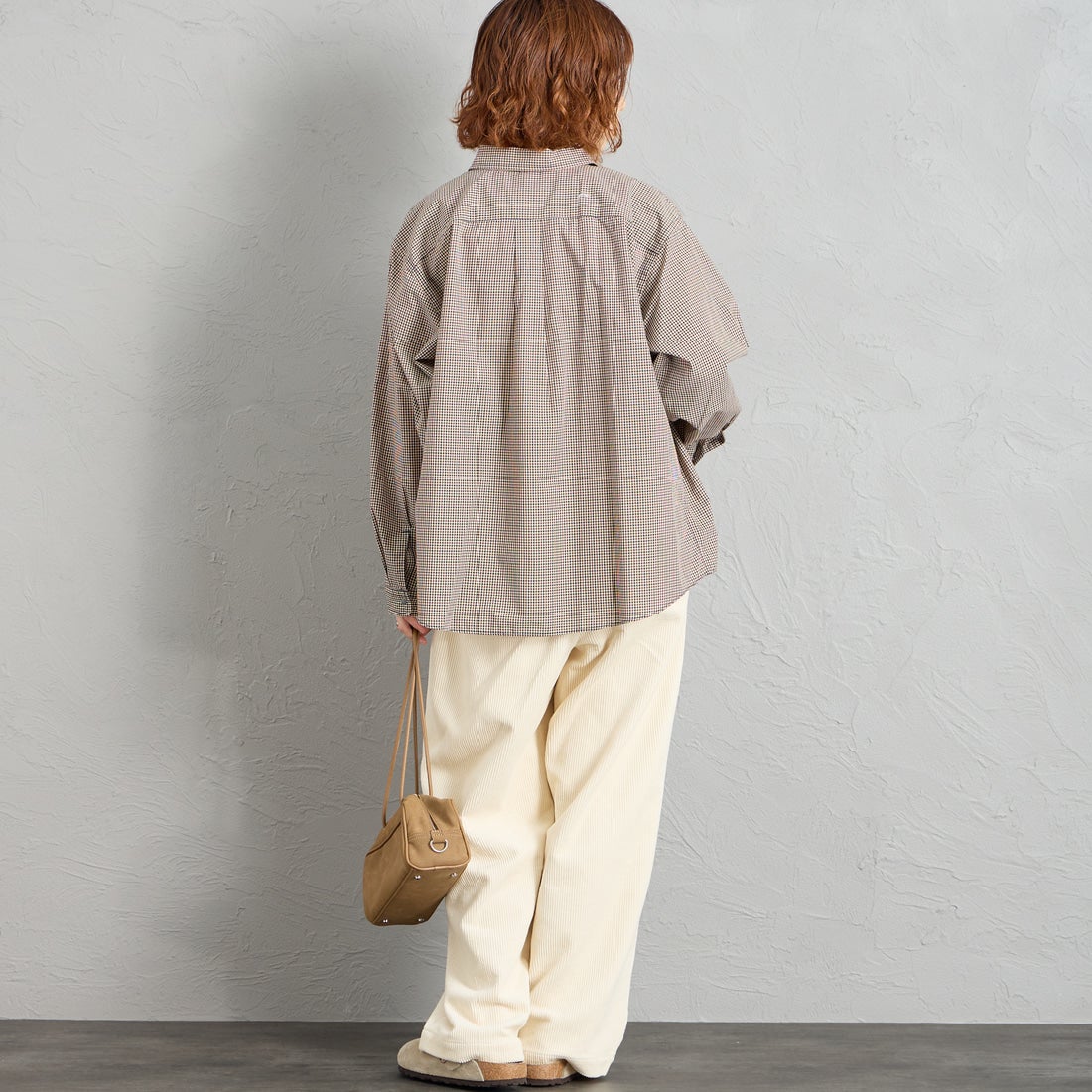 DANTON [ダントン] ドットボタン レギュラーカラー チェックロングスリーブシャツ [DT-B0391PPU] BEIGE CHEC &&モデル身長：158cm 着用サイズ：38&&