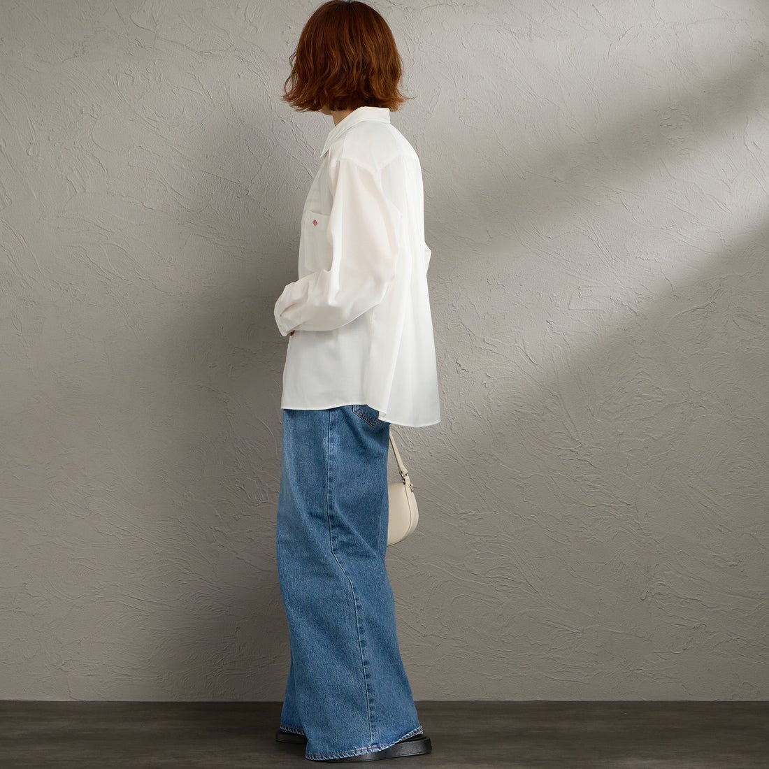 DANTON [ダントン] ドットボタン レギュラーカラー ストライプロングスリーブシャツ [DT-B0391POD] WHITE &&モデル身長：158cm 着用サイズ：36&&