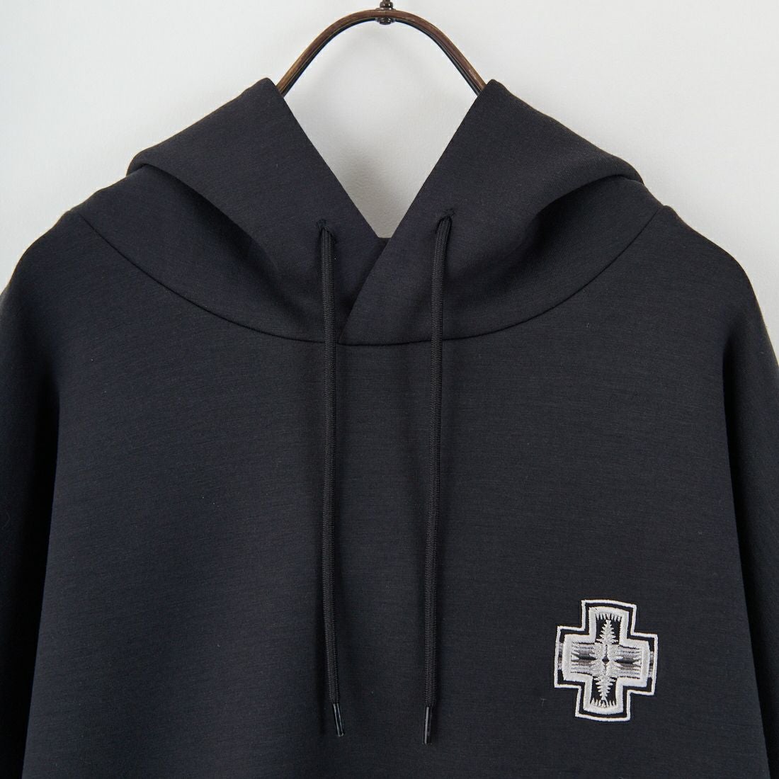 PENDLETON [ペンドルトン] 別注 ネイティブ柄 ダンボールニット