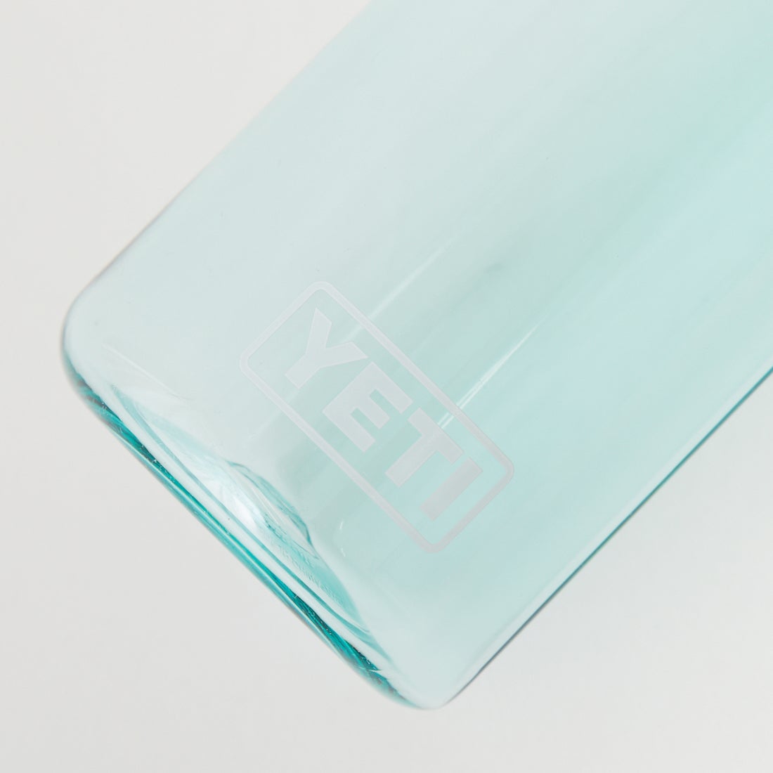 YETI [イエティ] 25oz ウォーターボトル [25OZ-WATER-BOTTLE] ｼｰﾌｫｰﾑ