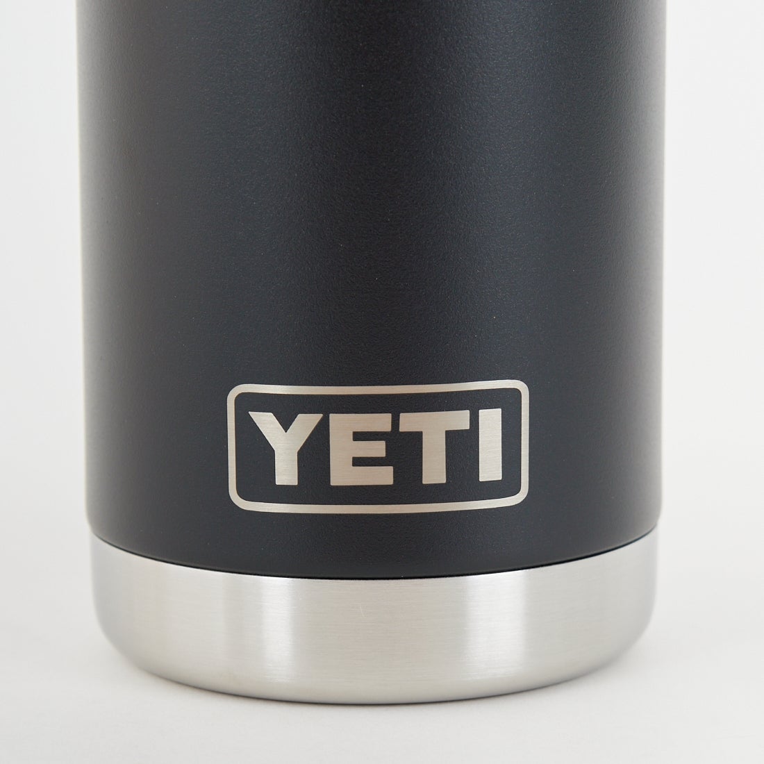 YETI [イエティ] 18oz ウォーターボトル [18OZ-WATER-BOTTOLE] ﾌﾞﾗｯｸ