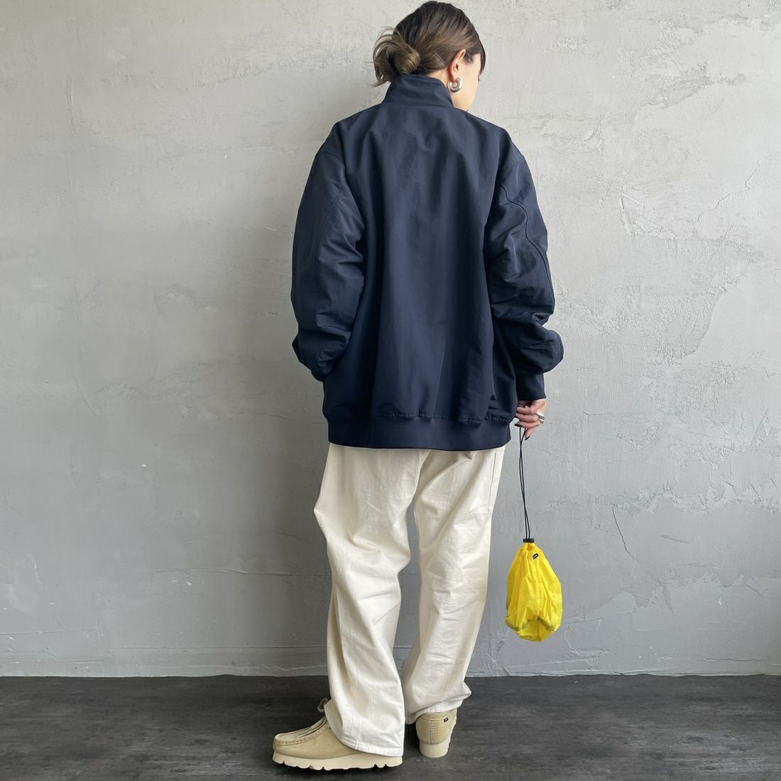 FRED PERRY [フレッドペリー] 別注 ナイロンブレンサムジャケット [FPM-25A-007JF] NVY/ECR/HO &&モデル身長：150cm 着用サイズ：10&&