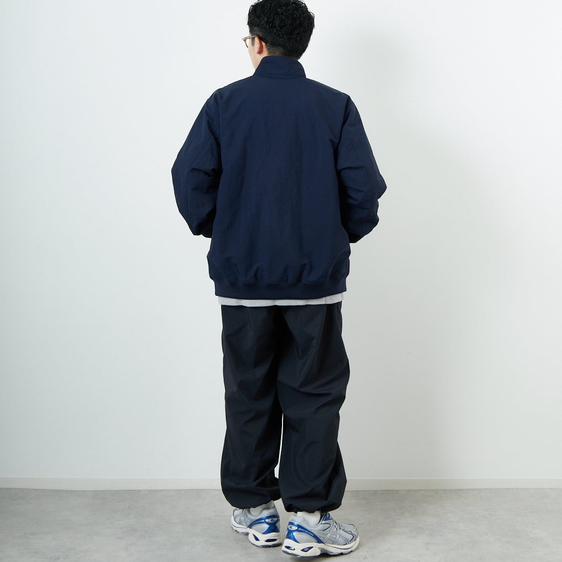 FRED PERRY [フレッドペリー] 別注 ナイロンブレンサムジャケット [FPM-25A-007JF] NVY/ECR/HO &&モデル身長：167cm 着用サイズ：14&&