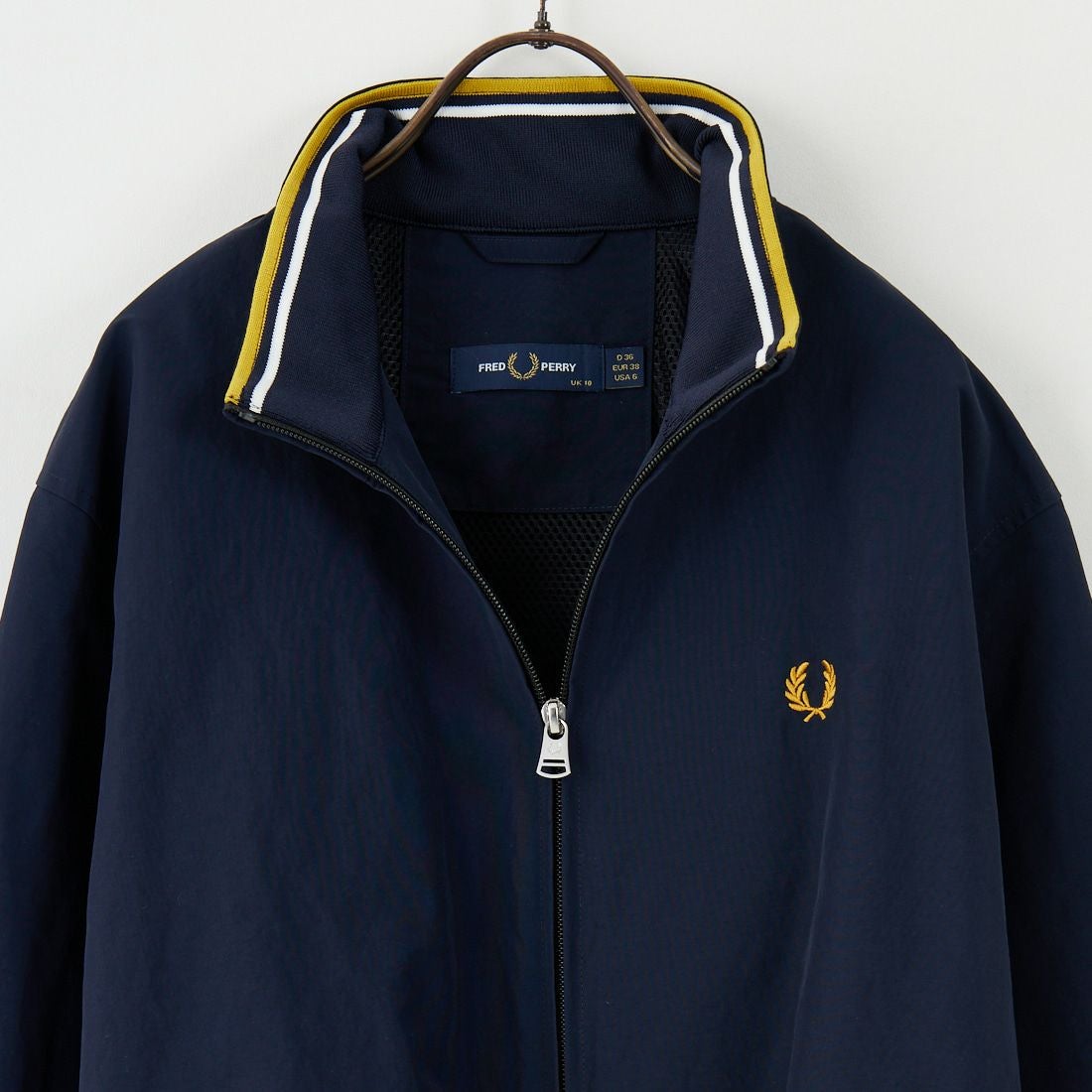 FRED PERRY [フレッドペリー] 別注 ナイロンブレンサムジャケット [FPM-25A-007JF] NVY/ECR/HO