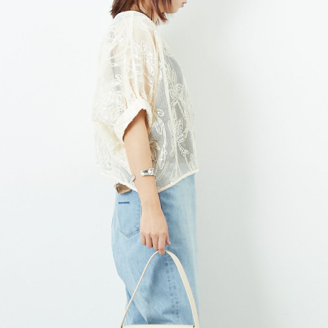 TORRAZZO DONNA [トラッゾドンナ] ボタニカルスパンコール ドルマンブラウス [6260-375] 09 IVORY &&モデル身長：167cm 着用サイズ：F&&