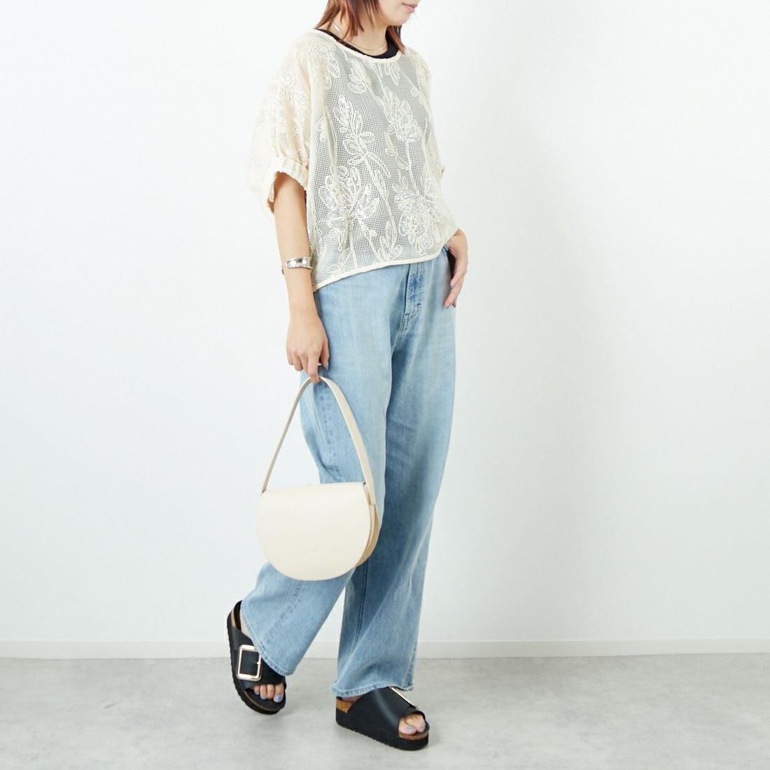 TORRAZZO DONNA [トラッゾドンナ] ボタニカルスパンコール ドルマンブラウス [6260-375] 09 IVORY &&モデル身長：167cm 着用サイズ：F&&