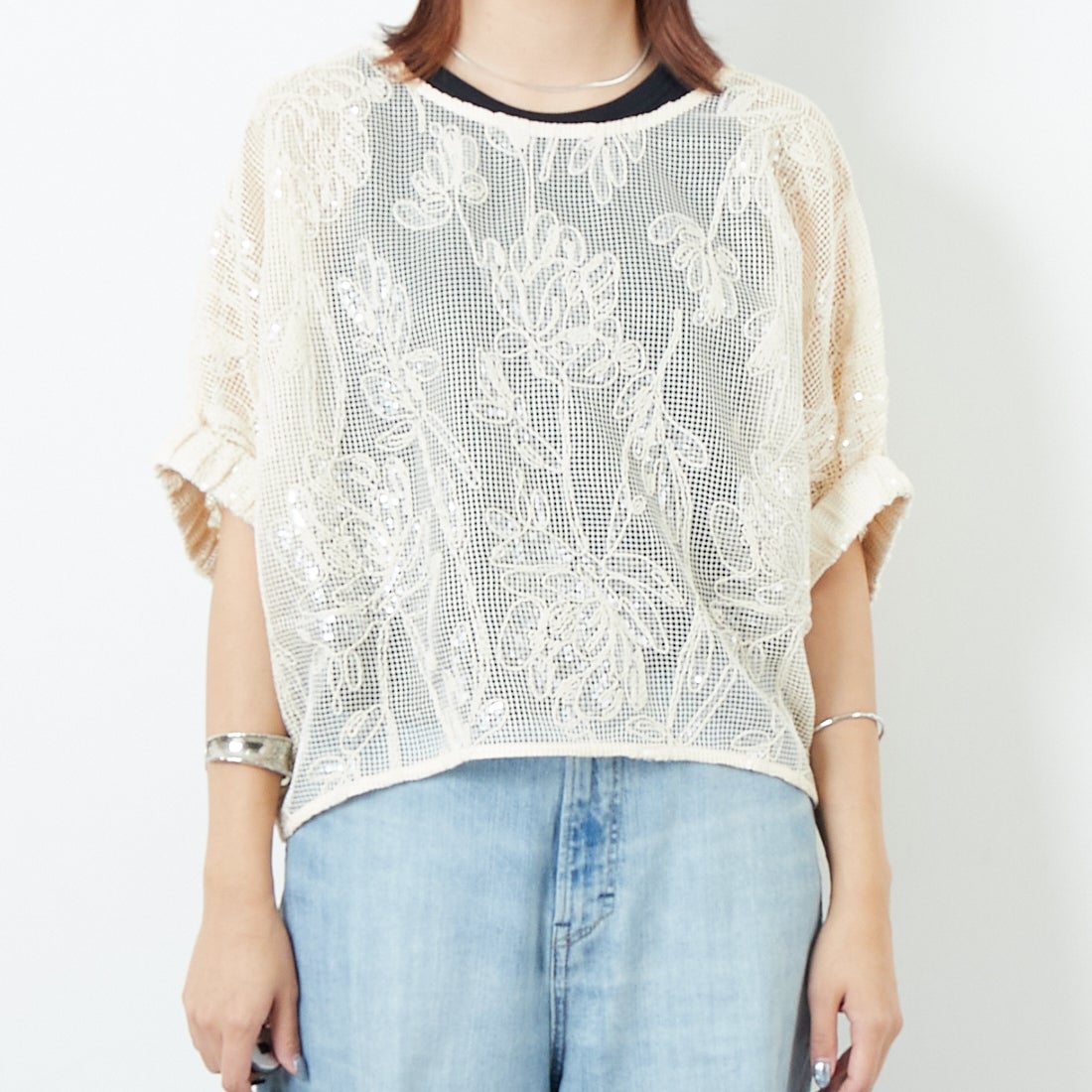 TORRAZZO DONNA [トラッゾドンナ] ボタニカルスパンコール ドルマンブラウス [6260-375] 09 IVORY &&モデル身長：167cm 着用サイズ：F&&
