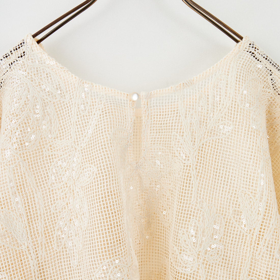 TORRAZZO DONNA [トラッゾドンナ] ボタニカルスパンコール ドルマンブラウス [6260-375] 09 IVORY