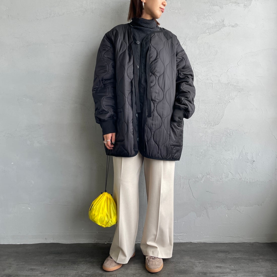MILITARY [ミリタリー] 別注 M-65 キルティングライナージャケット [T-25789001-JF] BLACK &&モデル身長：159cm 着用サイズ：M&&