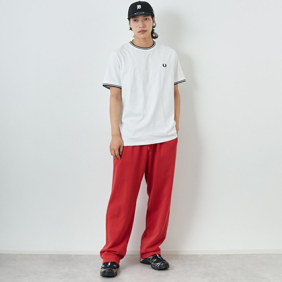 FRED PERRY [フレッドペリー] ツインティップTシャツ [M1588] 100 WHITE &&モデル身長：179cm 着用サイズ：L&&