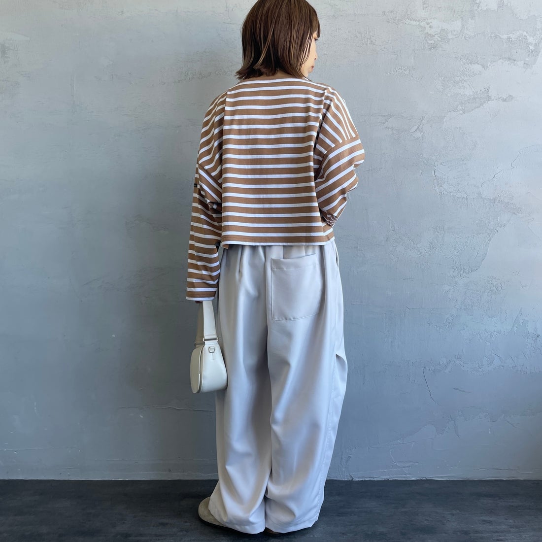 mizuiro ind [ミズイロインド] ワイドカーゴパンツ [1-260016A] 90 L.GRAY &&モデル身長：158cm 着用サイズ：2&&