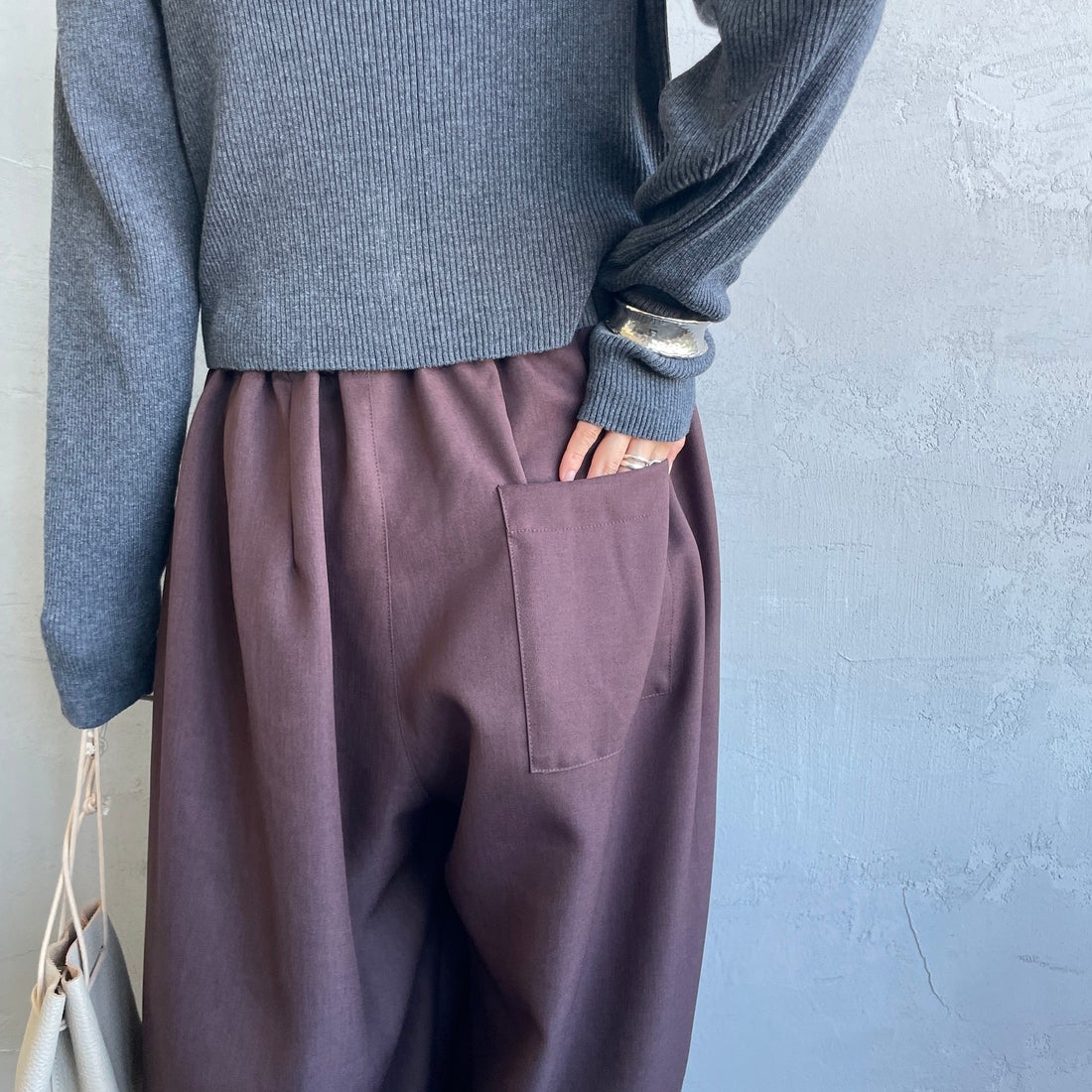 mizuiro ind [ミズイロインド] ワイドカーゴパンツ [1-260016A] 44 BROWN &&モデル身長：158cm 着用サイズ：2&&