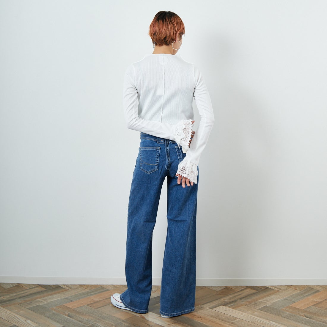 RhodolirioN [ロドリリオン] リブレースカフブルオーバーTシャツ [RV1096] A WHITE &&モデル身長：160cm 着用サイズ：0&&