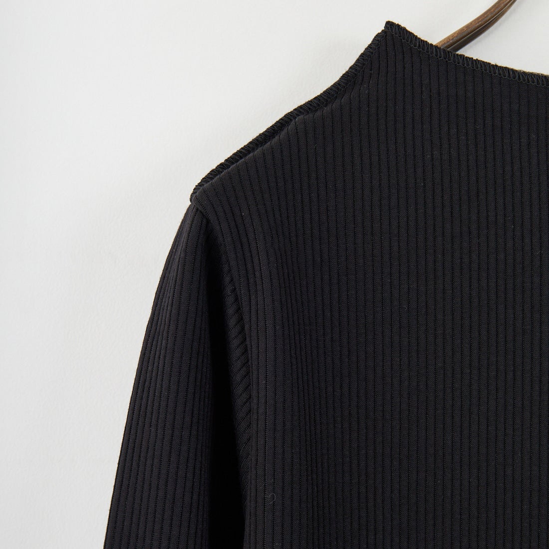 RhodolirioN [ロドリリオン] リブレースカフブルオーバーTシャツ [RV1096] C BLACK