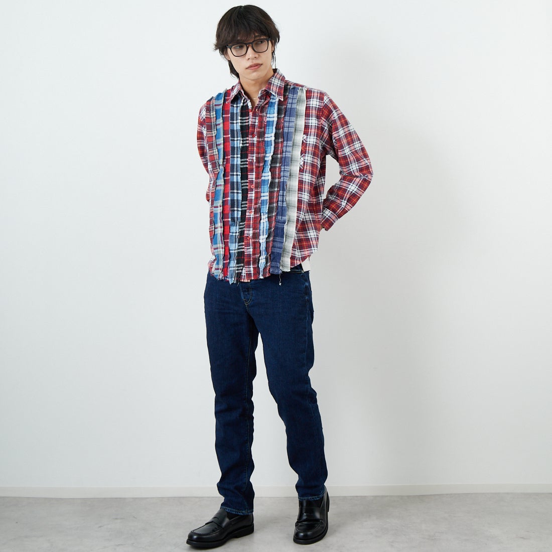 RED CARD TOKYO [レッドカード トーキョー] Rhythm+ スリムテーパードデニム [12M86801CDK] K-CLEAN DA &&モデル身長：179cm 着用サイズ：32&&