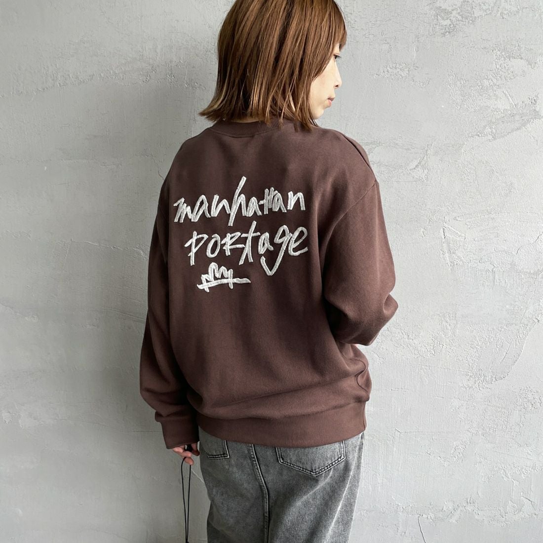 D.BROWN&&モデル身長：158cm 着用サイズ：S&&