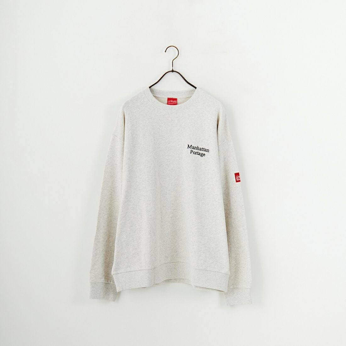 MANHATTAN PORTAGE [マンハッタンポーテージ] 別注 手書き風バック刺繍クルーネックスウェット [25FWMP-IN69-JF] OATMEAL