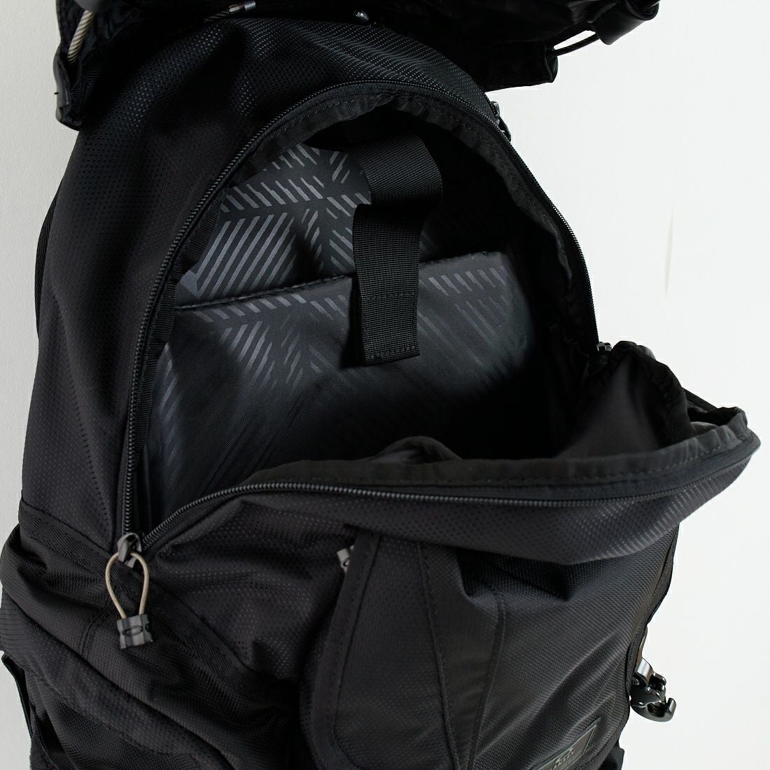 OAKLEY [オークリー] キッチンシンクバックパック [92060A] 013 S.BLAC