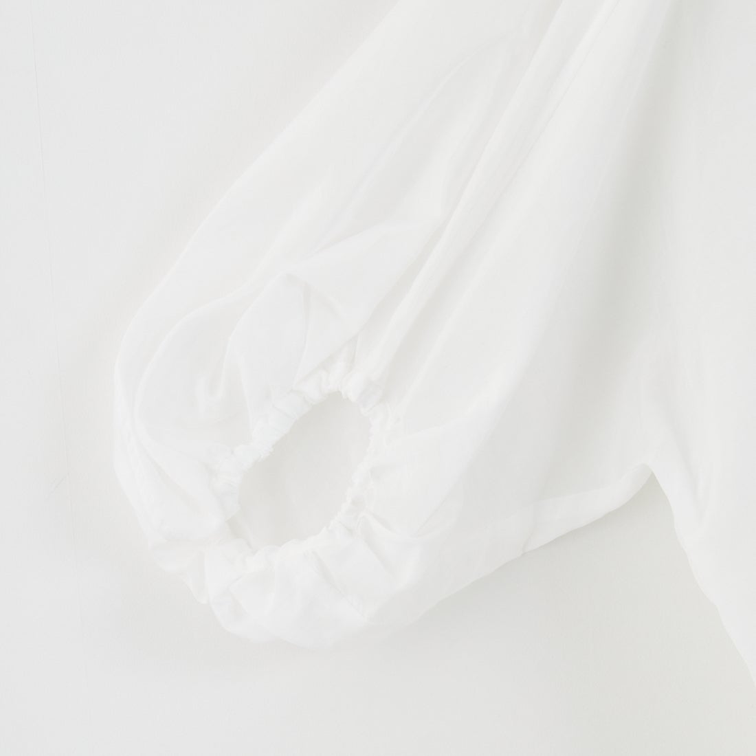 MICA&DEAL [マイカアンドディール] ドルマンパフスリーブブラウス [0125301209] OFF WHITE