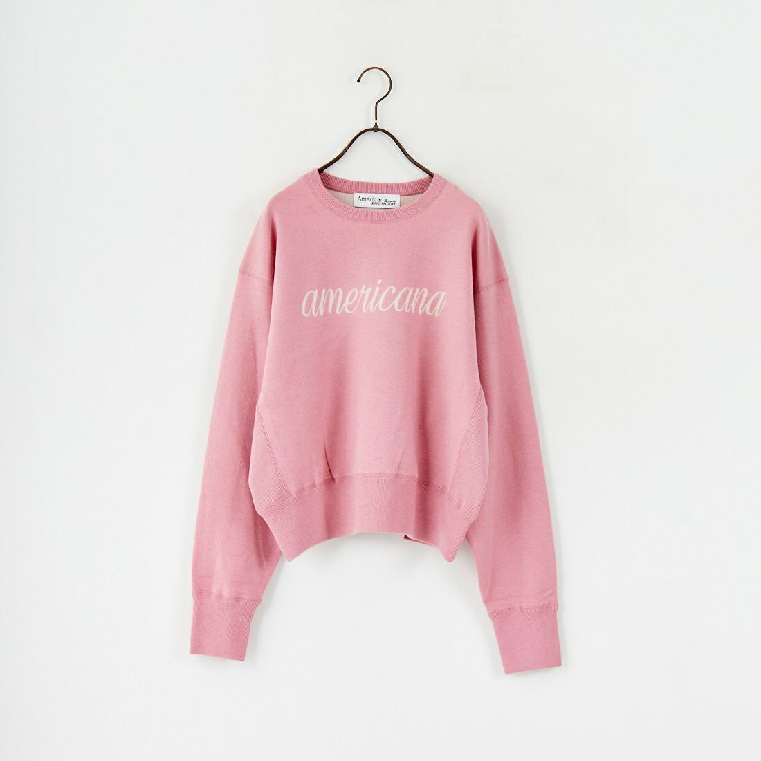 Americana × JEANS FACTORY [アメリカーナ × ジーンズファクトリー] 別注 ショート丈 フロントロゴ スウェットライクニット [ASO-C-003-2-JF] ﾋﾟﾝｸ
