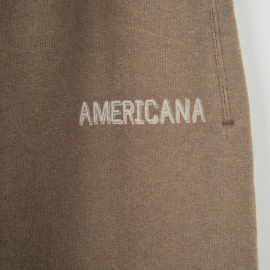 Americana × JEANS FACTORY [アメリカーナ × ジーンズファクトリー] 別注 ロゴプリント スウェットパンツ [BRF-788A-2-JF] ﾌﾞﾗｳﾝ