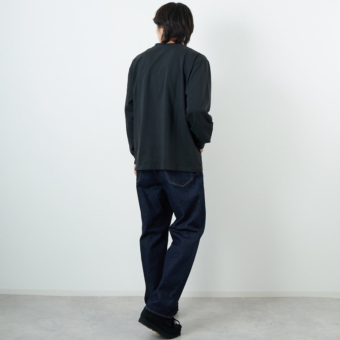 YANUK [ヤヌーク] PREMIUM2 ワイドストレート Roomy [57253040] POW &&モデル身長：179cm 着用サイズ：L&&