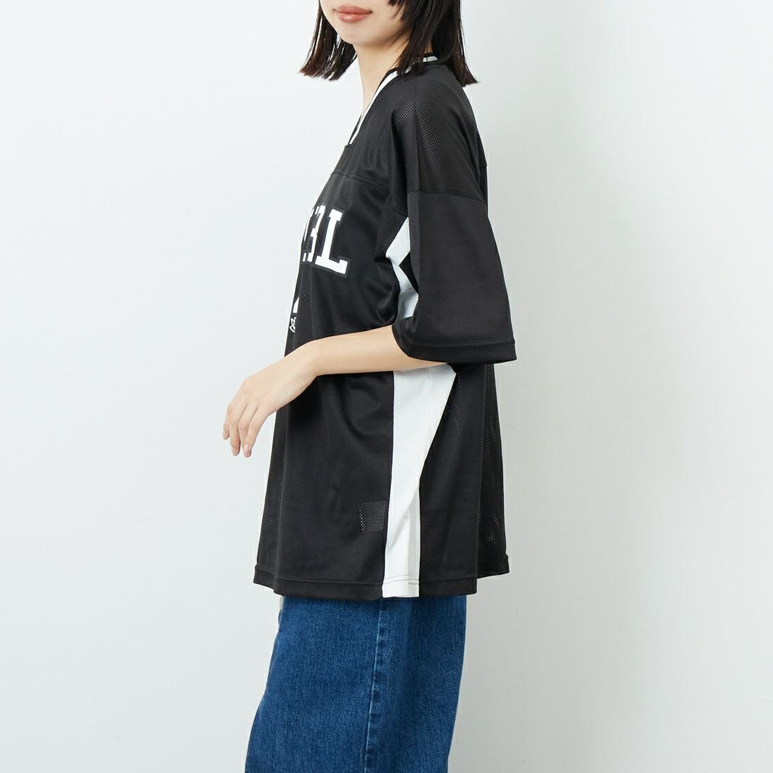 X-girl [エックスガール] フットボールメッシュTシャツワンピース [105253041001] BLACK &&モデル身長：162cm 着用サイズ：ONE SIZE&&