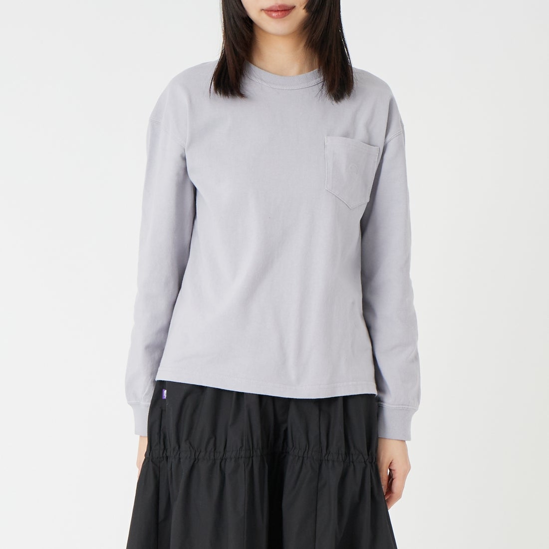 THE NORTH FACE PURPLE LABEL [ザ ノースフェイス パープルレーベル] 8オンスフィールド ロングスリーブポケットTシャツ [N25FT063] LH LIGHT G &&モデル身長：162cm 着用サイズ：WS&&