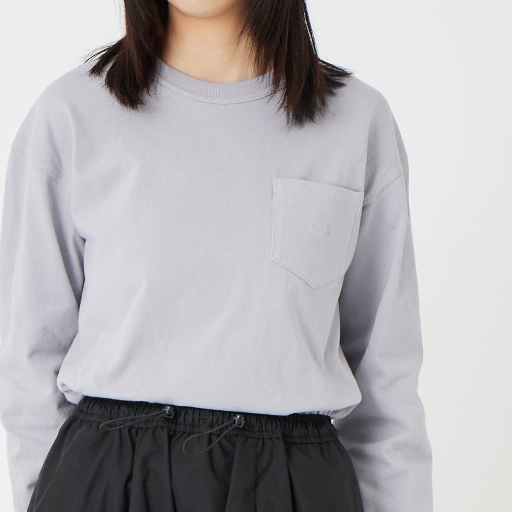 THE NORTH FACE PURPLE LABEL [ザ ノースフェイス パープルレーベル] 8オンスフィールド ロングスリーブポケットTシャツ [N25FT063] LH LIGHT G &&モデル身長：162cm 着用サイズ：WS&&