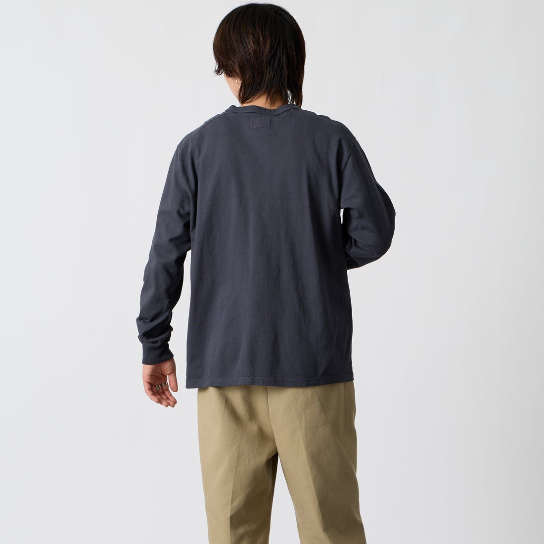 THE NORTH FACE PURPLE LABEL [ザ ノースフェイス パープルレーベル] 8オンスフィールド ロングスリーブポケットTシャツ [N25FT063] AO ASP/O.W &&モデル身長：177cm 着用サイズ：M&&