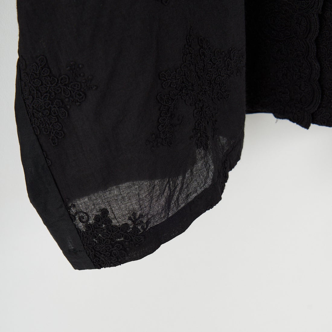 mizuiro ind [ミズイロインド] レーススタンドカラーワイドシャツ [1-239005] 99 BLACK