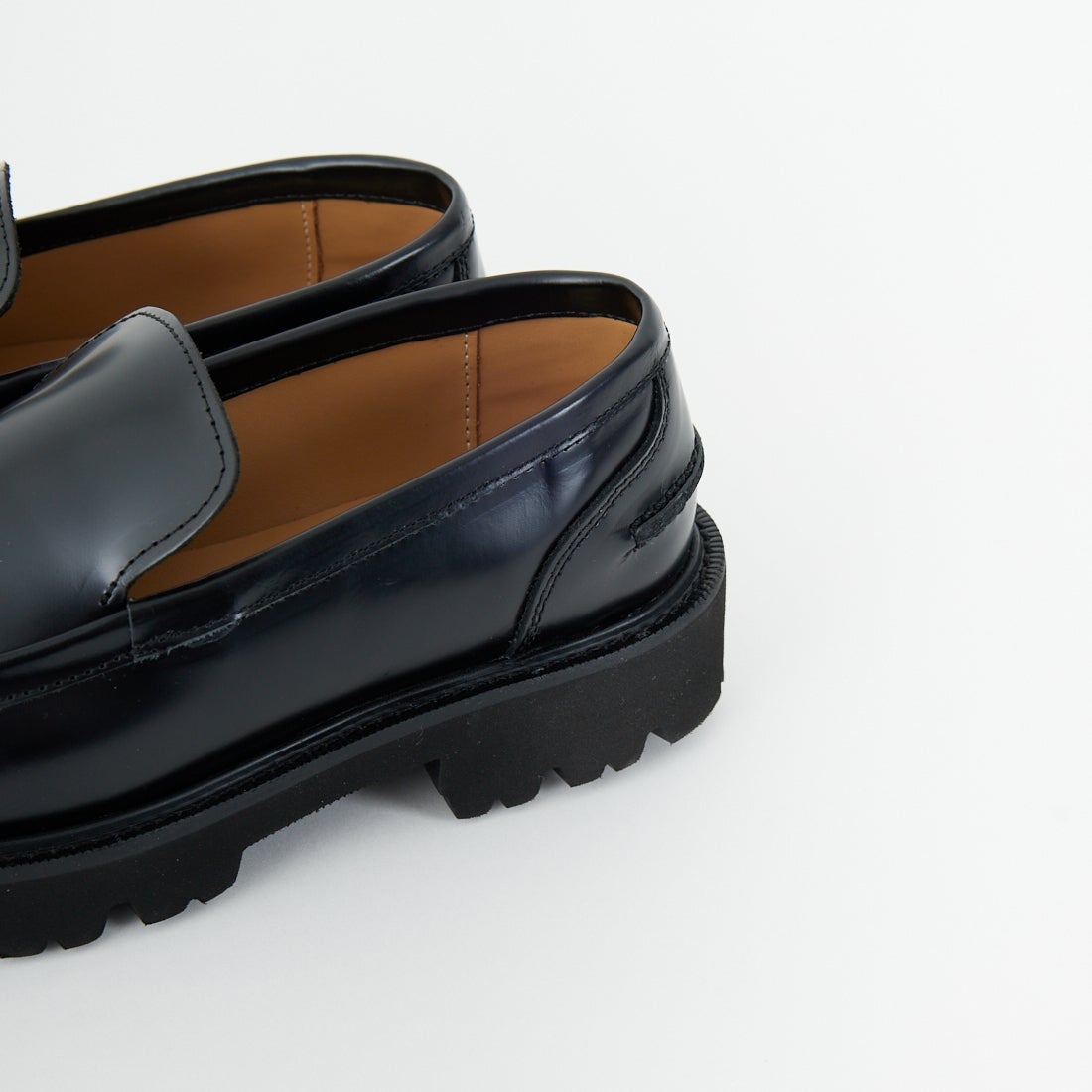 Caminando [カミナンド] プレーンローファー [2504W] BLACK