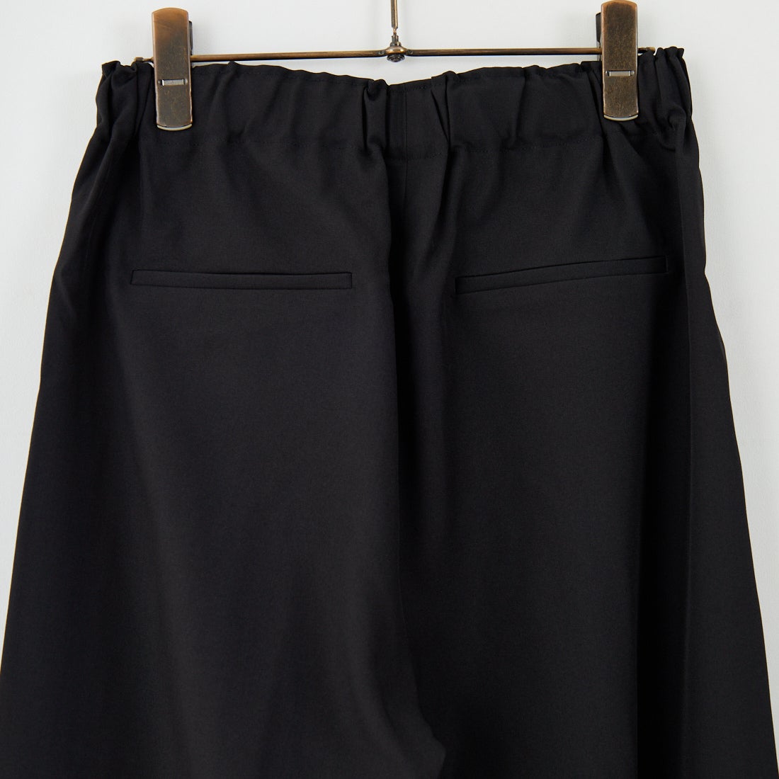 anuke [アンヌーク] ピンタックワイドパンツ [62520730] BLK