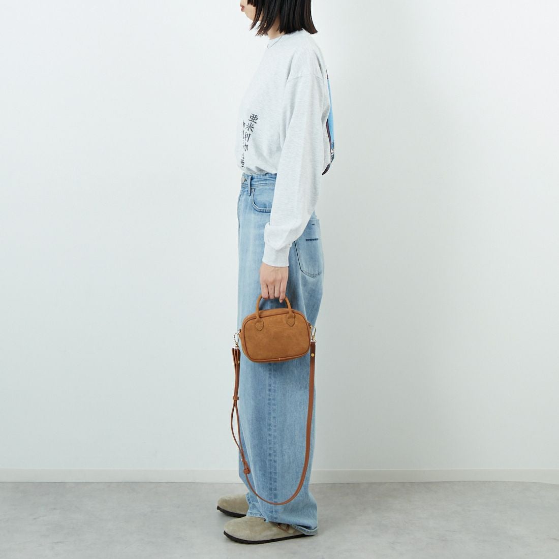 ILL ONE EIGHTY [イル ワンエイティ] アメリカンウェーブ ロングスリーブTシャツ [ILL252-02B] WHT HEATHE &&モデル身長：162cm 着用サイズ：S&&