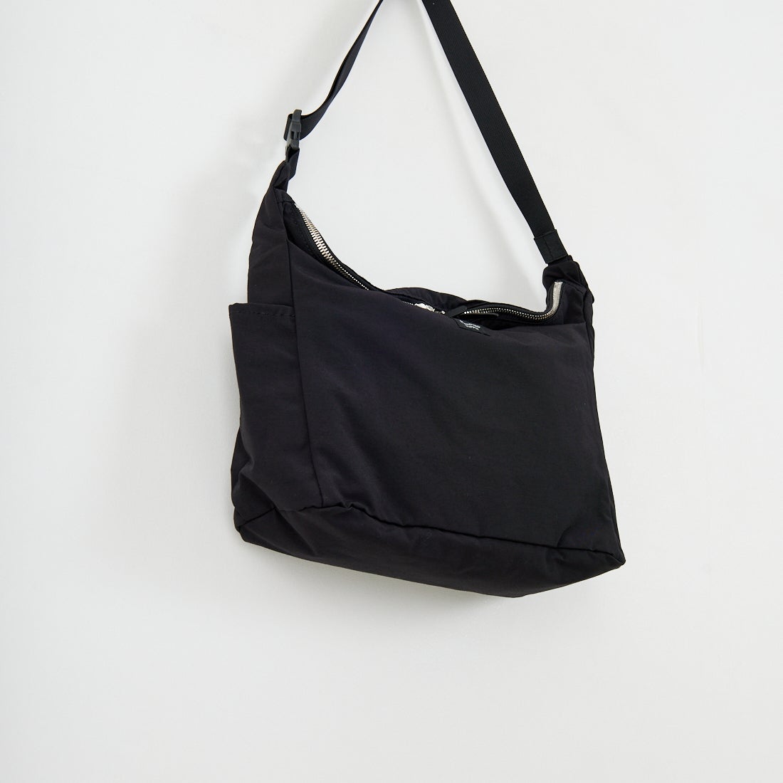 STANDARD SUPPLY [スタンダードサプライ] トライアングルショルダーバッグ [4100185] 11 BLACK