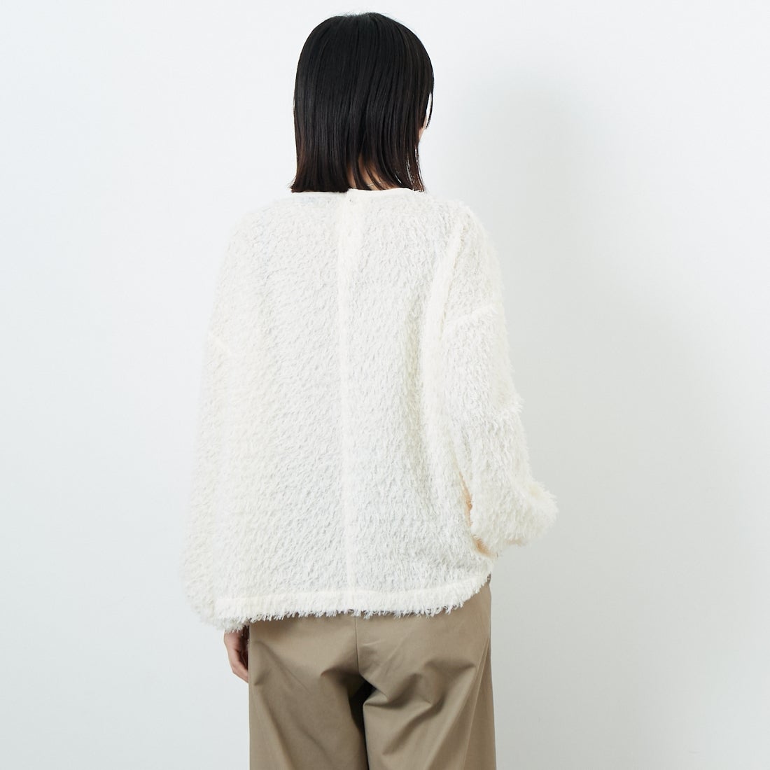 STELLA CIFFON [ステラシフォン] シアーカットジャガードブラウス [ST3-26406] 02 WHITE &&モデル身長：162cm 着用サイズ：36&&
