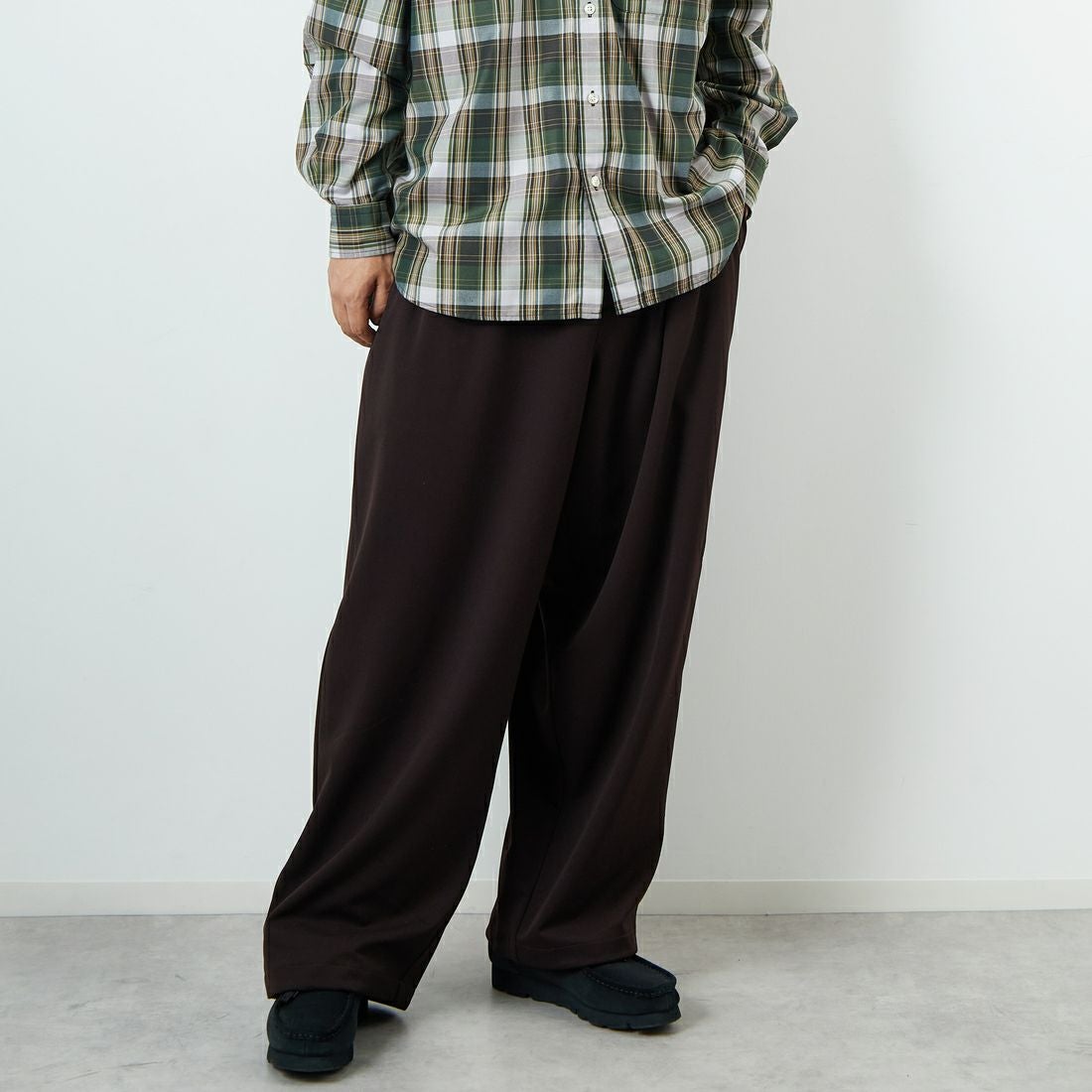 UMBRO [アンブロ] 別注 ワンポイント刺繍ロゴ トラックパンツ [KBT126