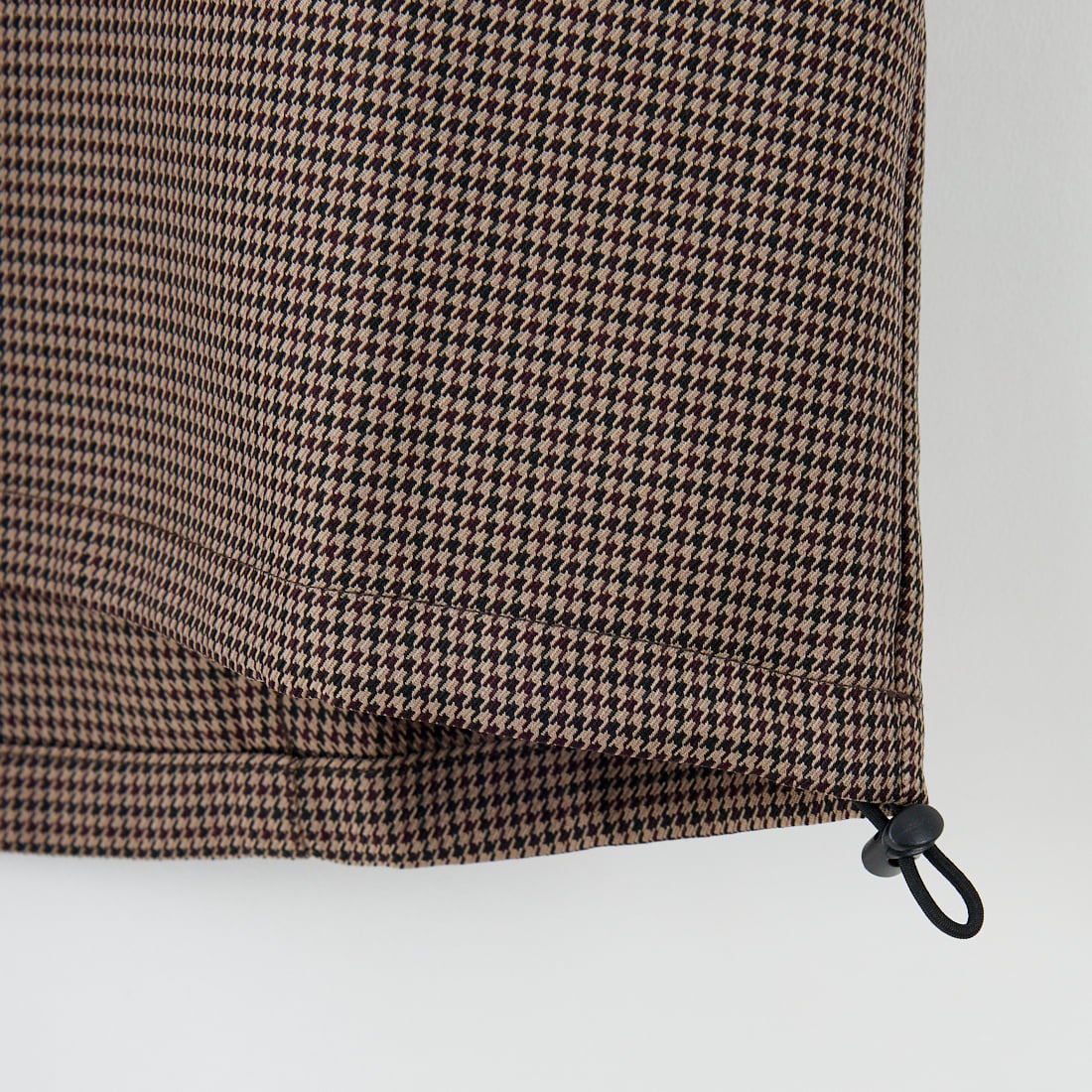 UMBRO [アンブロ] 別注 ワンポイント刺繍ロゴ ドローコードスウェット [KBT126-NK-PO2-MS-JF] CHECK