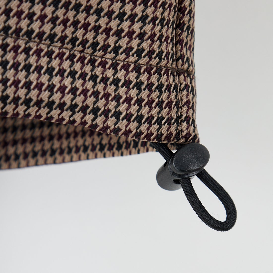 UMBRO [アンブロ] 別注 ワンポイント刺繍ロゴ ドローコードスウェット [KBT126-NK-PO2-MS-JF] CHECK