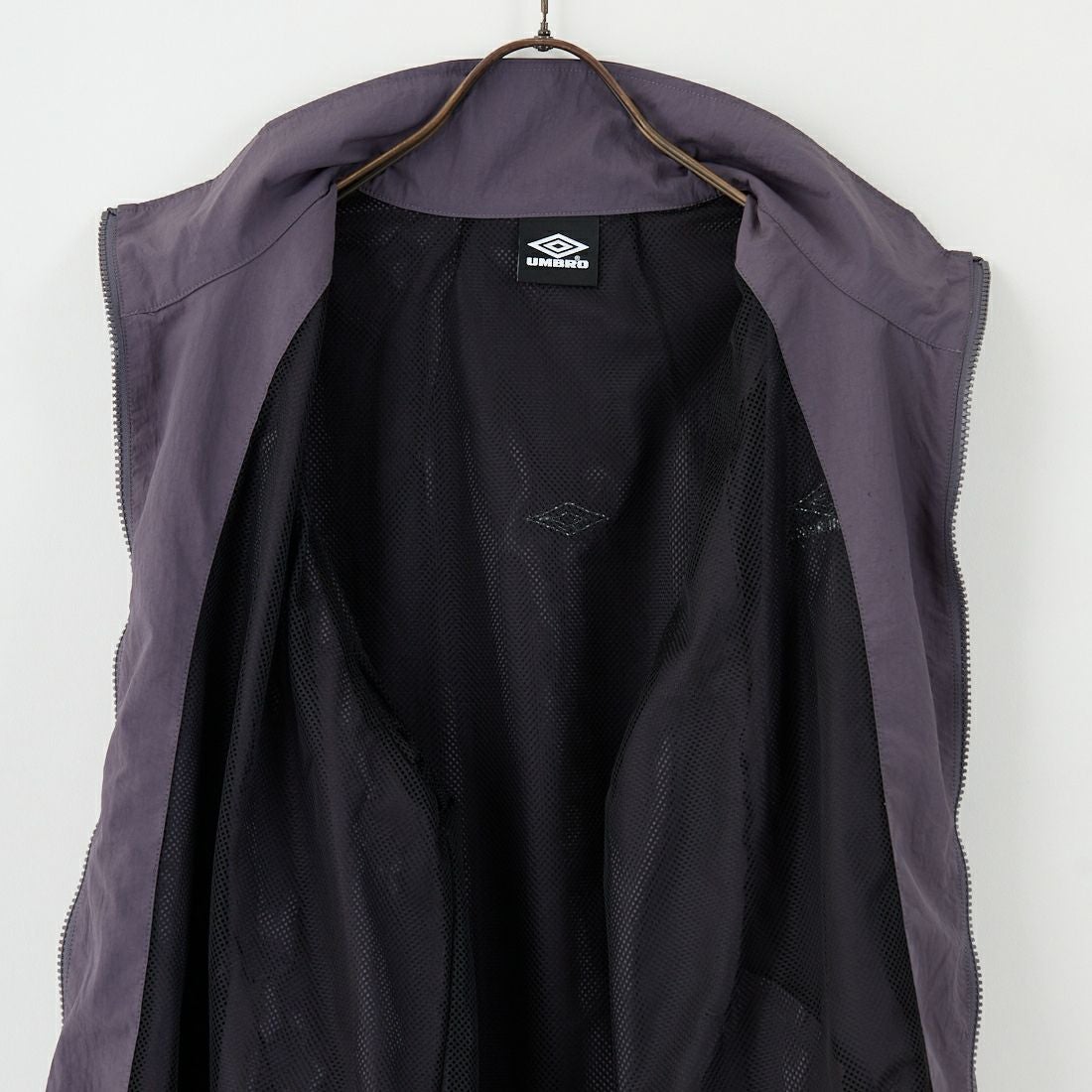 UMBRO [アンブロ] 別注 ナイロントラックブルゾン [KBT126-NK-JK1-MS-JF] GRAY