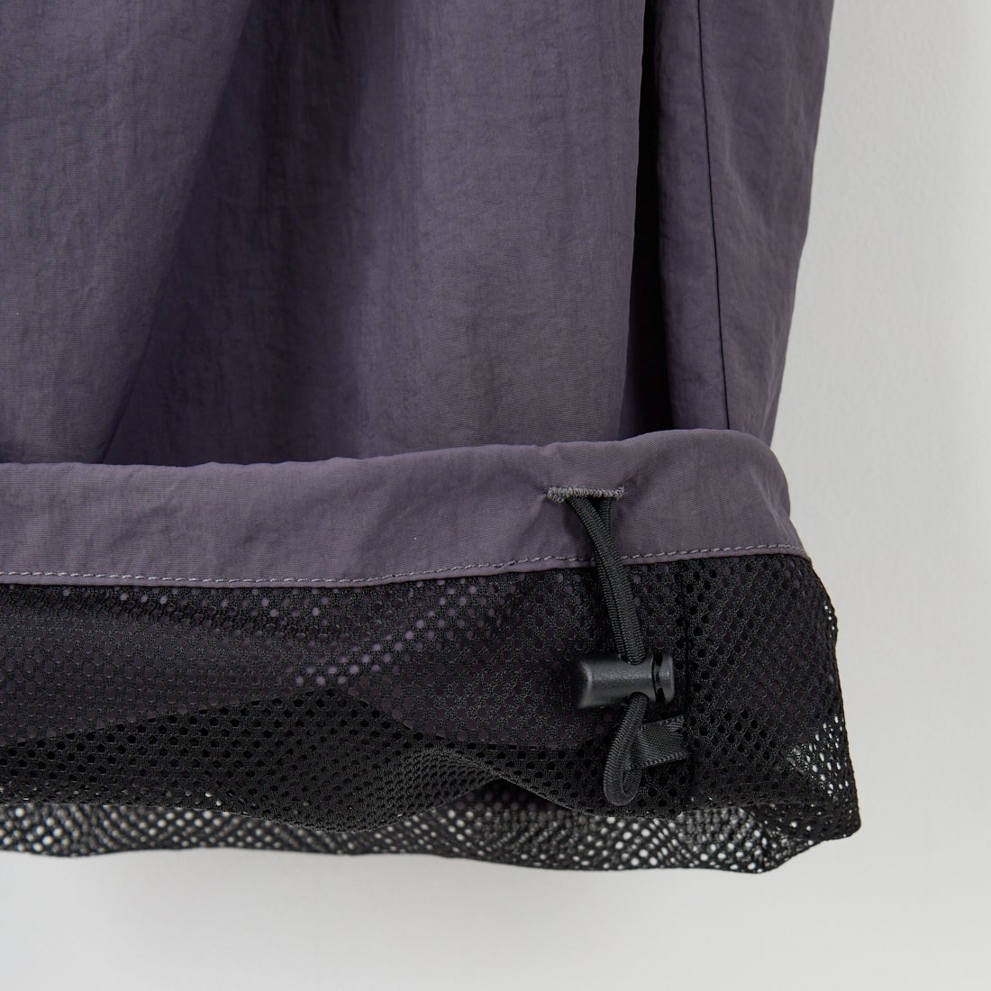 UMBRO [アンブロ] 別注 ナイロントラックパンツ [KBT126-NK-PT1-MS-JF] GRAY